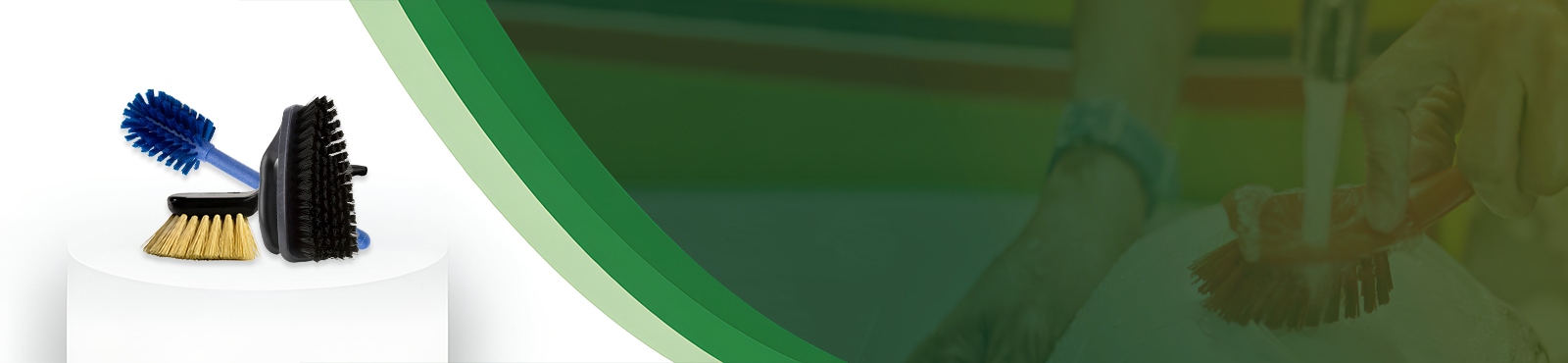 Cleaning Brushes & Sponges